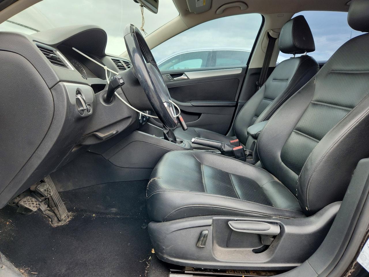 2014 VOLKSWAGEN JETTA SE photo 19