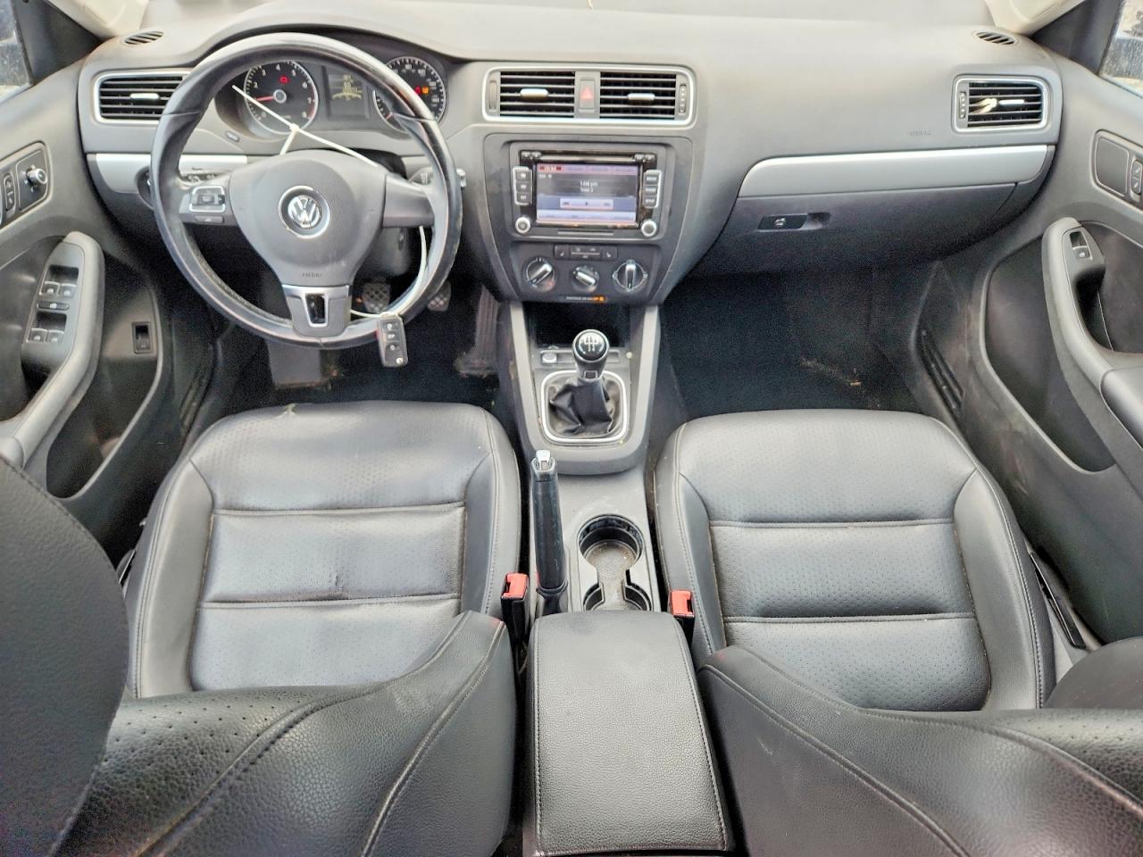 2014 VOLKSWAGEN JETTA SE photo 22