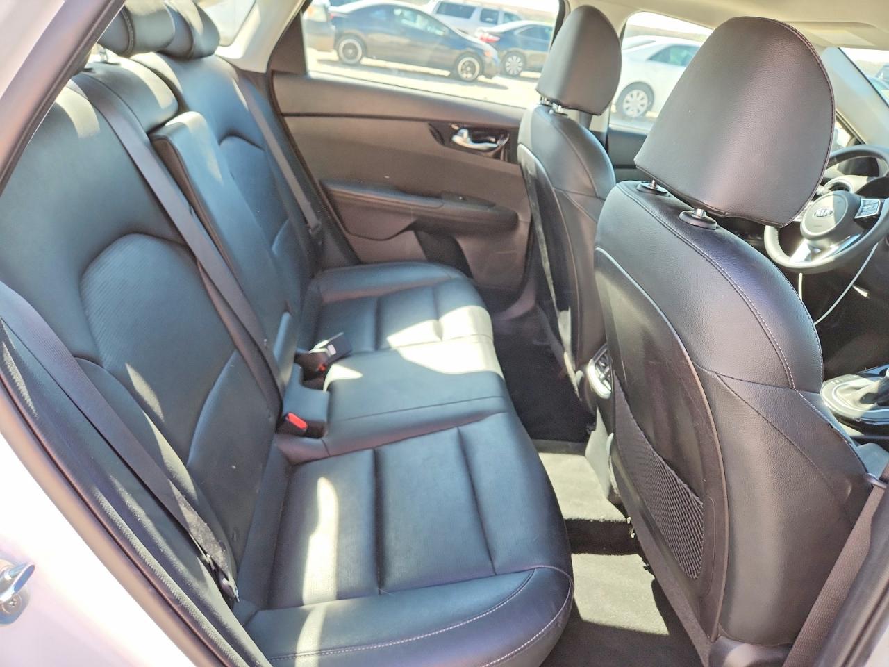 2021 KIA FORTE EX photo 28