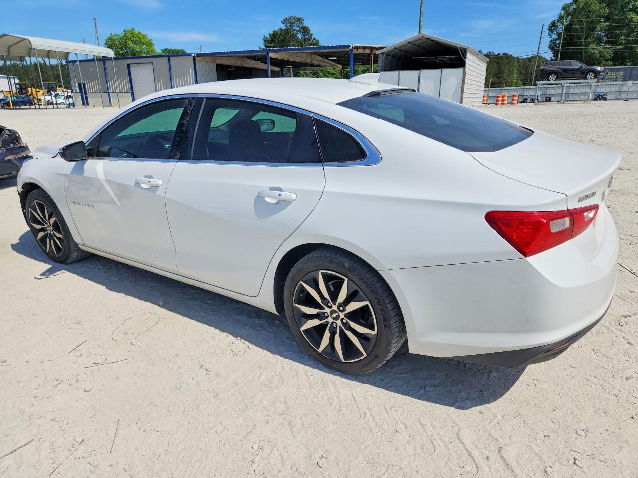 2018 CHEVROLET MALIBU LT photo 4