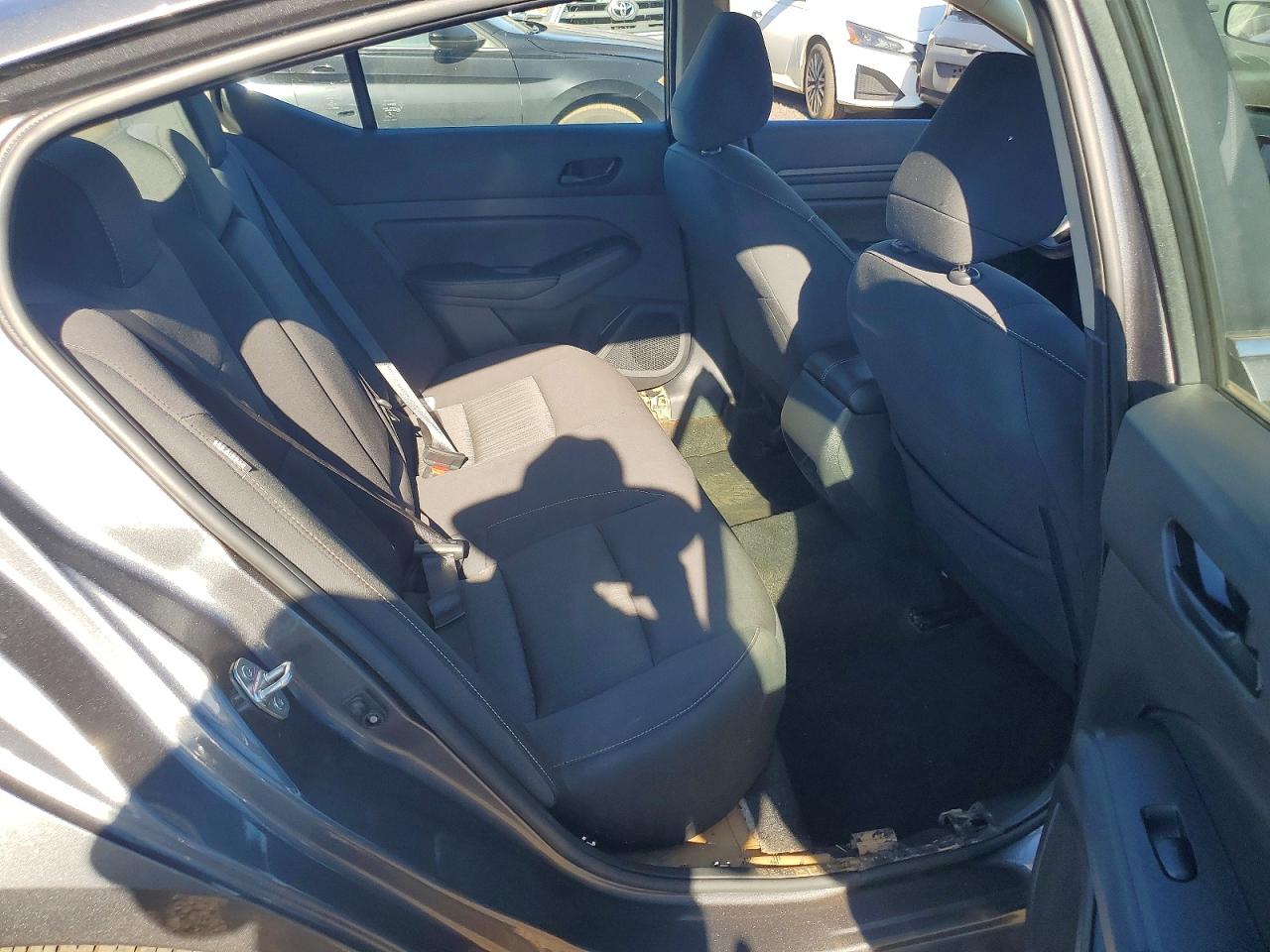 2025 NISSAN ALTIMA SV photo 28