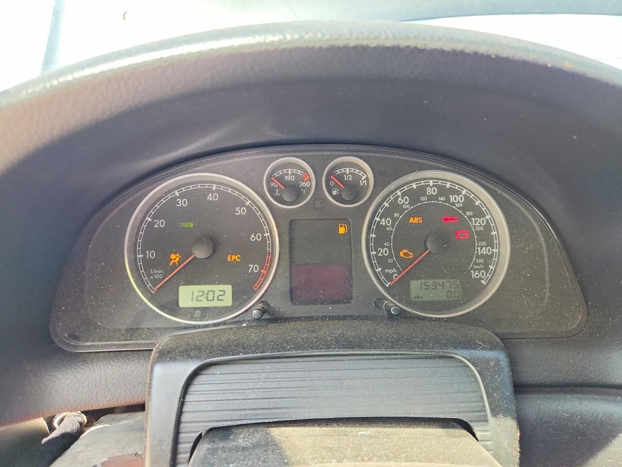 2003 VOLKSWAGEN PASSAT GLS photo 25