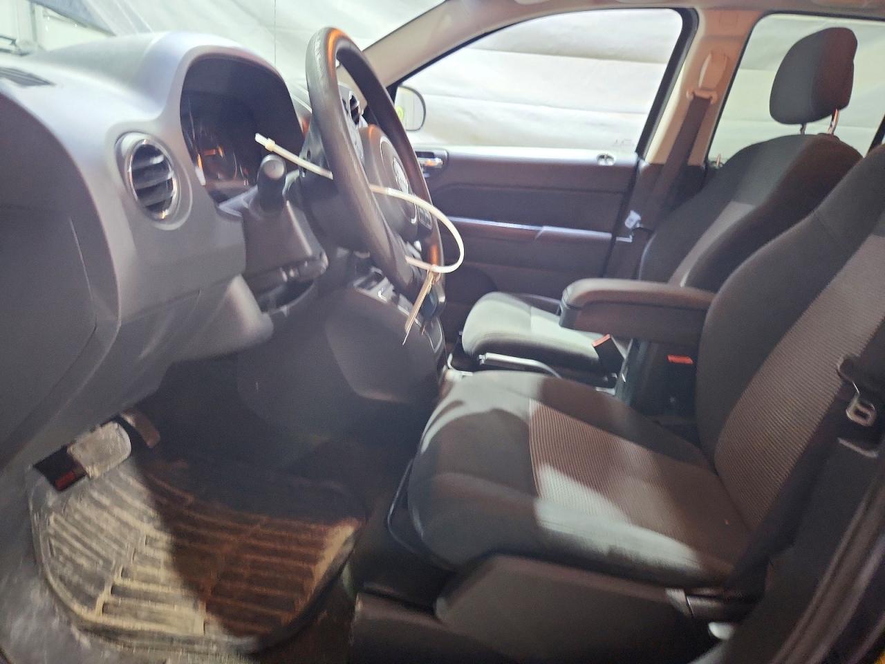 2016 JEEP COMPASS SPORT photo 19