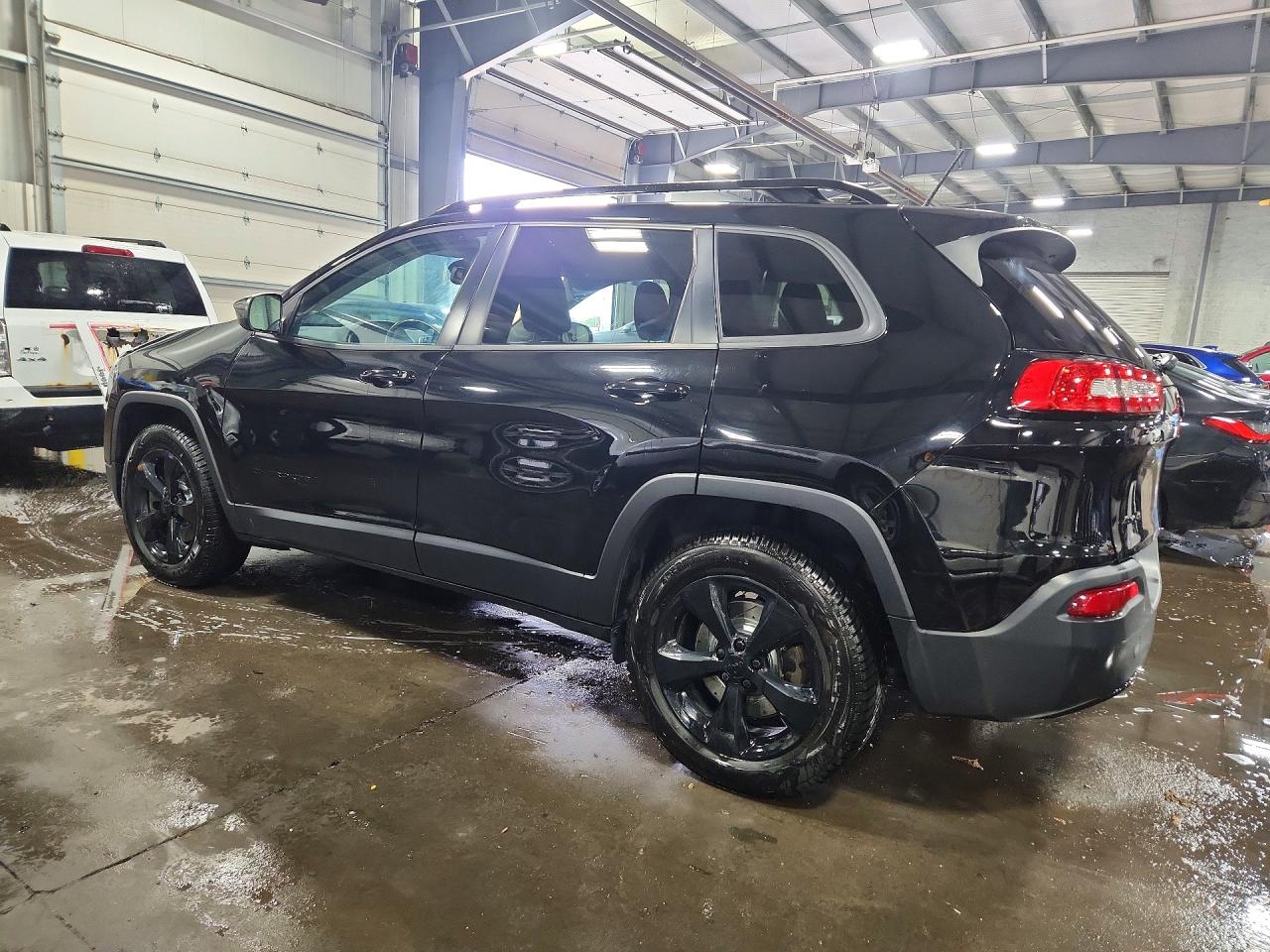 2018 JEEP CHEROKEE LATITUDE photo 3