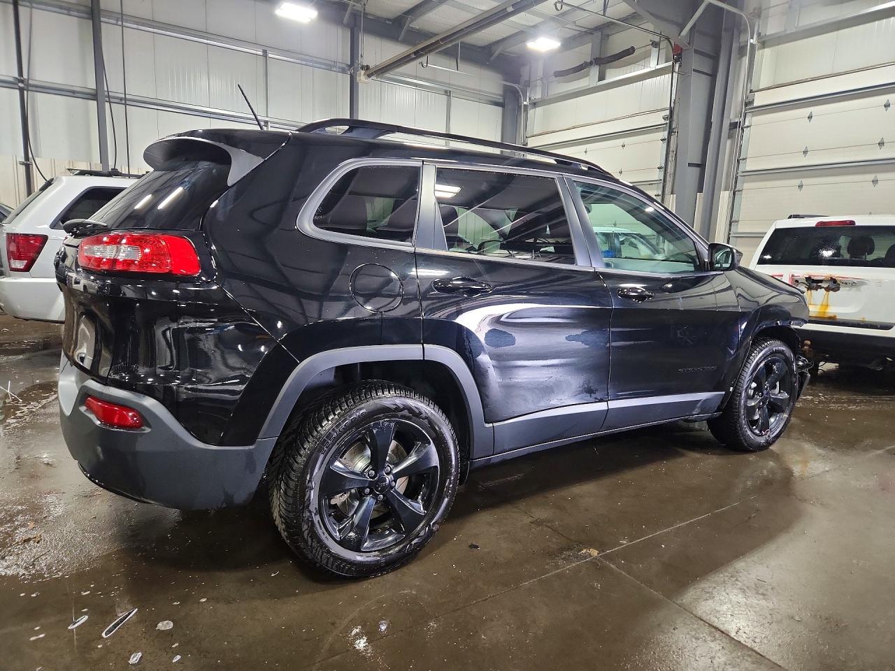 2018 JEEP CHEROKEE LATITUDE photo 5