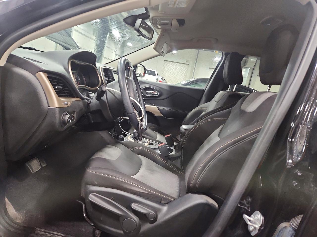 2018 JEEP CHEROKEE LATITUDE photo 13