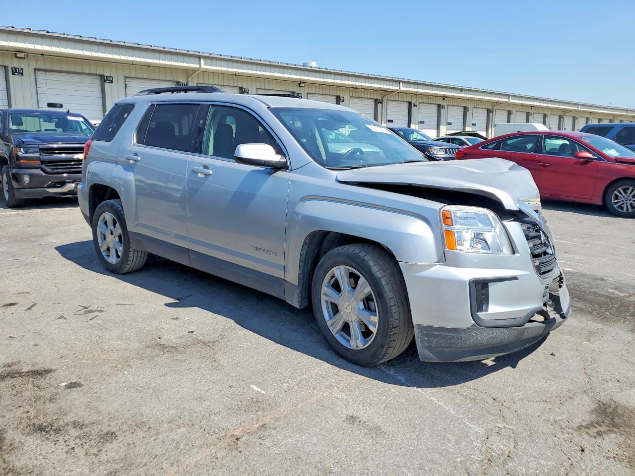 2017 GMC TERRAIN SLE photo 7