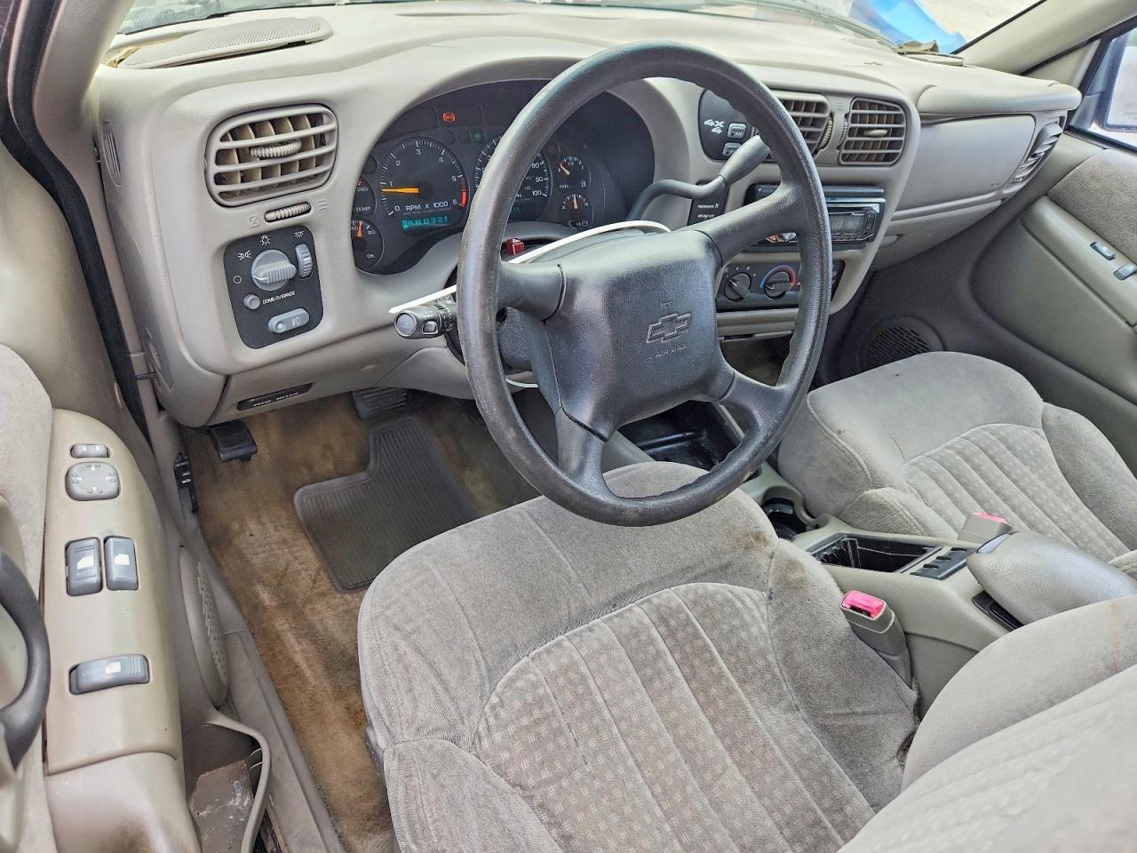2000 CHEVROLET S TRUCK S10 photo 15