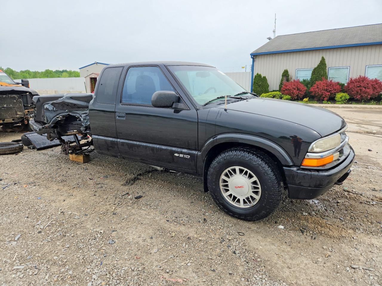 2000 CHEVROLET S TRUCK S10 photo 7