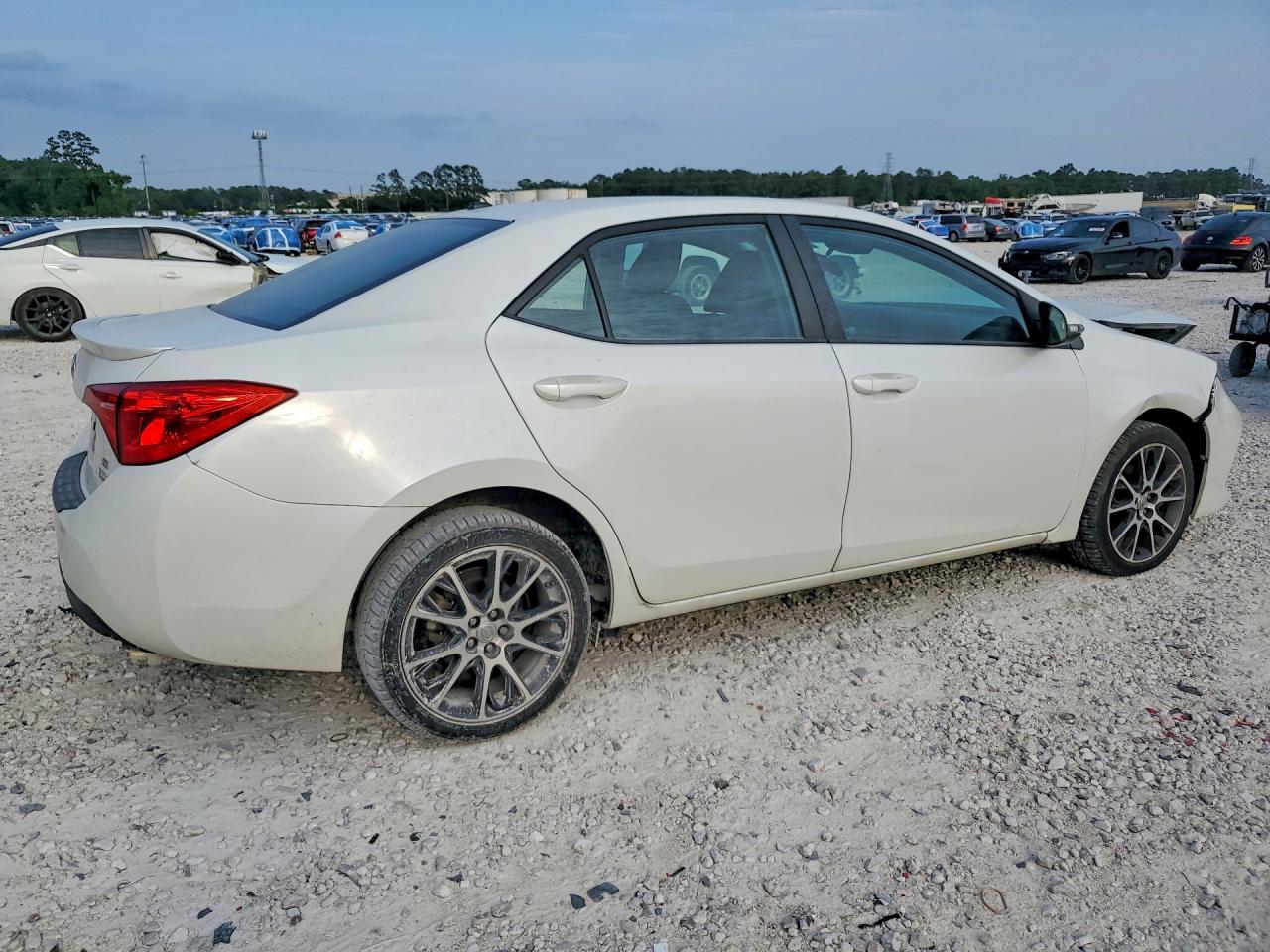 2017 TOYOTA COROLLA 50TH ANNIVERSARY SPECIAL EDITION photo 5