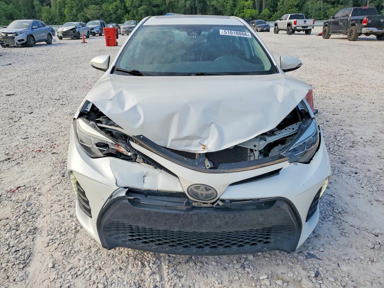 2017 TOYOTA COROLLA 50TH ANNIVERSARY SPECIAL EDITION photo 9