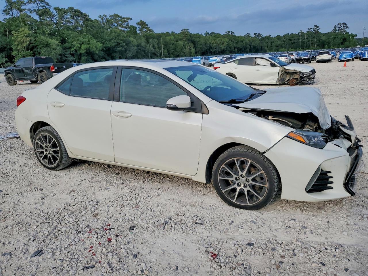 2017 TOYOTA COROLLA 50TH ANNIVERSARY SPECIAL EDITION photo 7