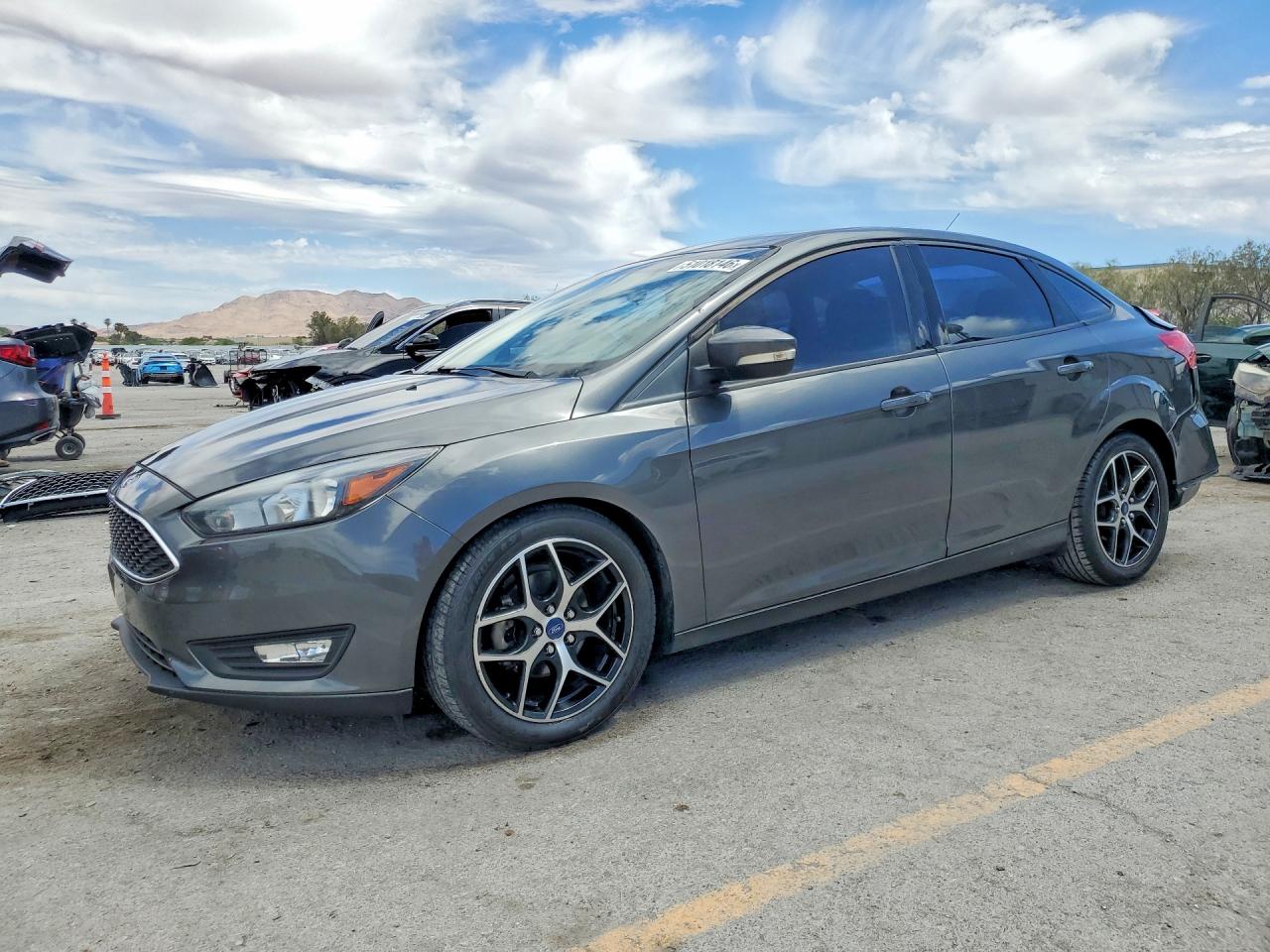 2017 FORD FOCUS