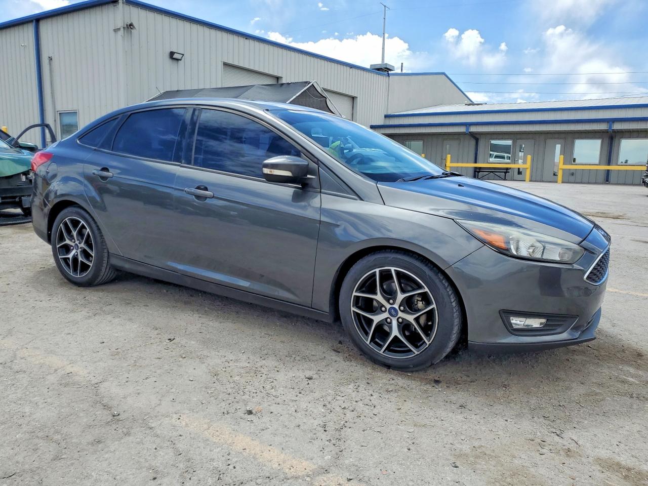 2017 FORD FOCUS SEL photo 10