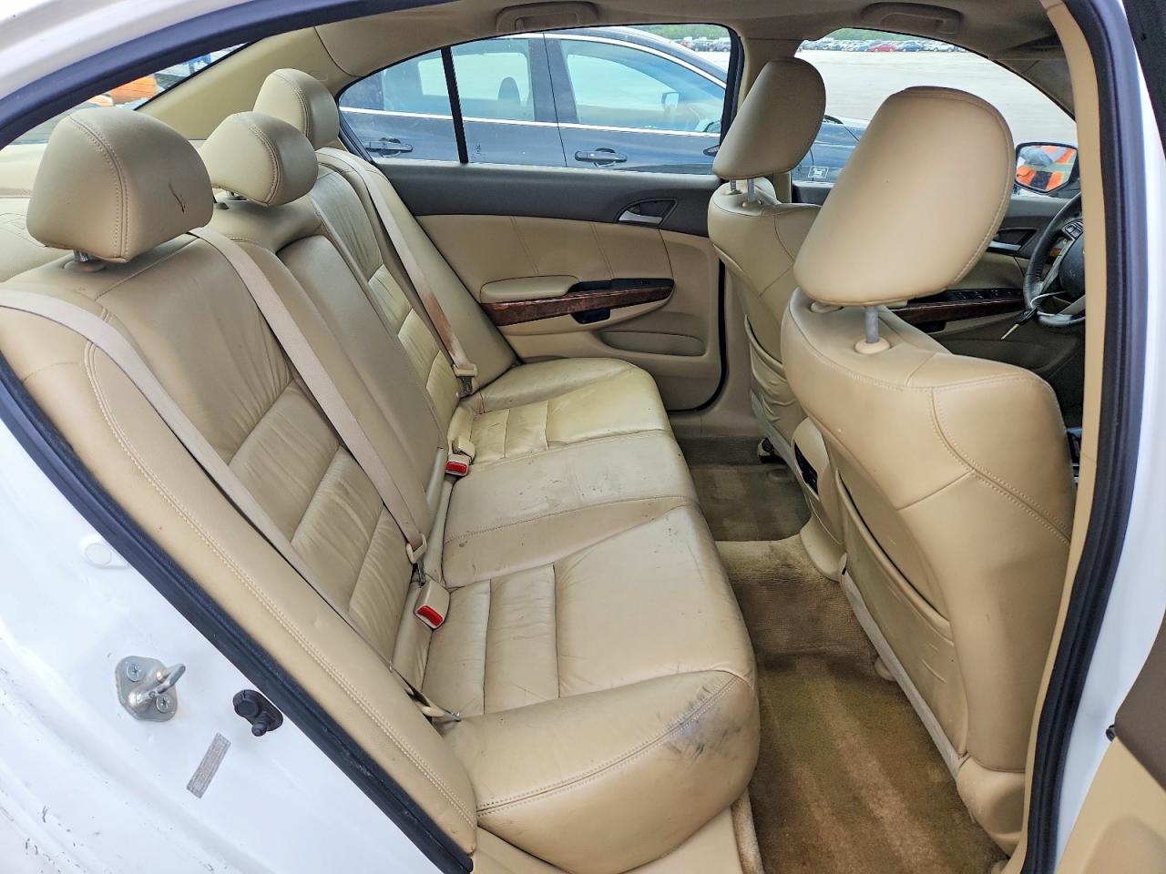 2010 HONDA ACCORD EXL photo 28
