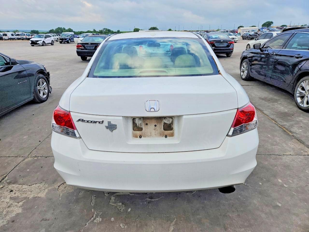 2010 HONDA ACCORD EXL photo 16
