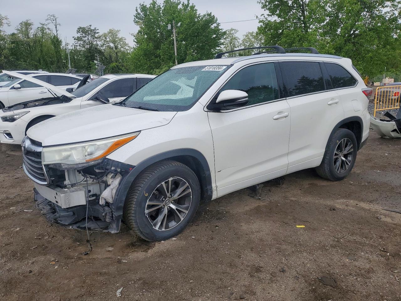 2016 TOYOTA HIGHLANDER