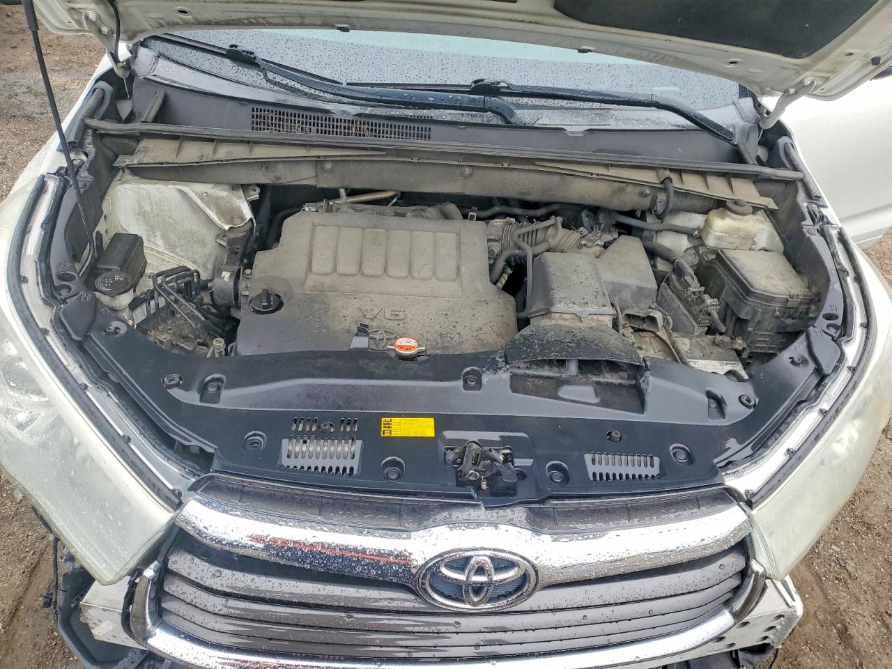 2016 TOYOTA HIGHLANDER XLE photo 23