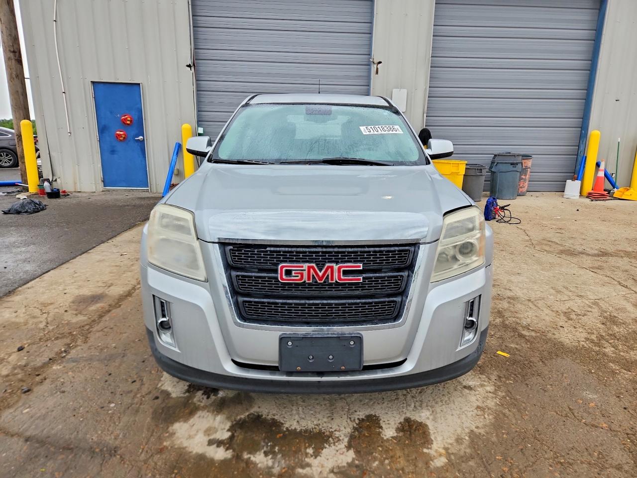 2012 GMC TERRAIN SLE photo 9