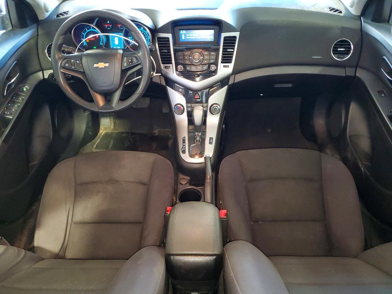 2015 CHEVROLET CRUZE LT photo 22