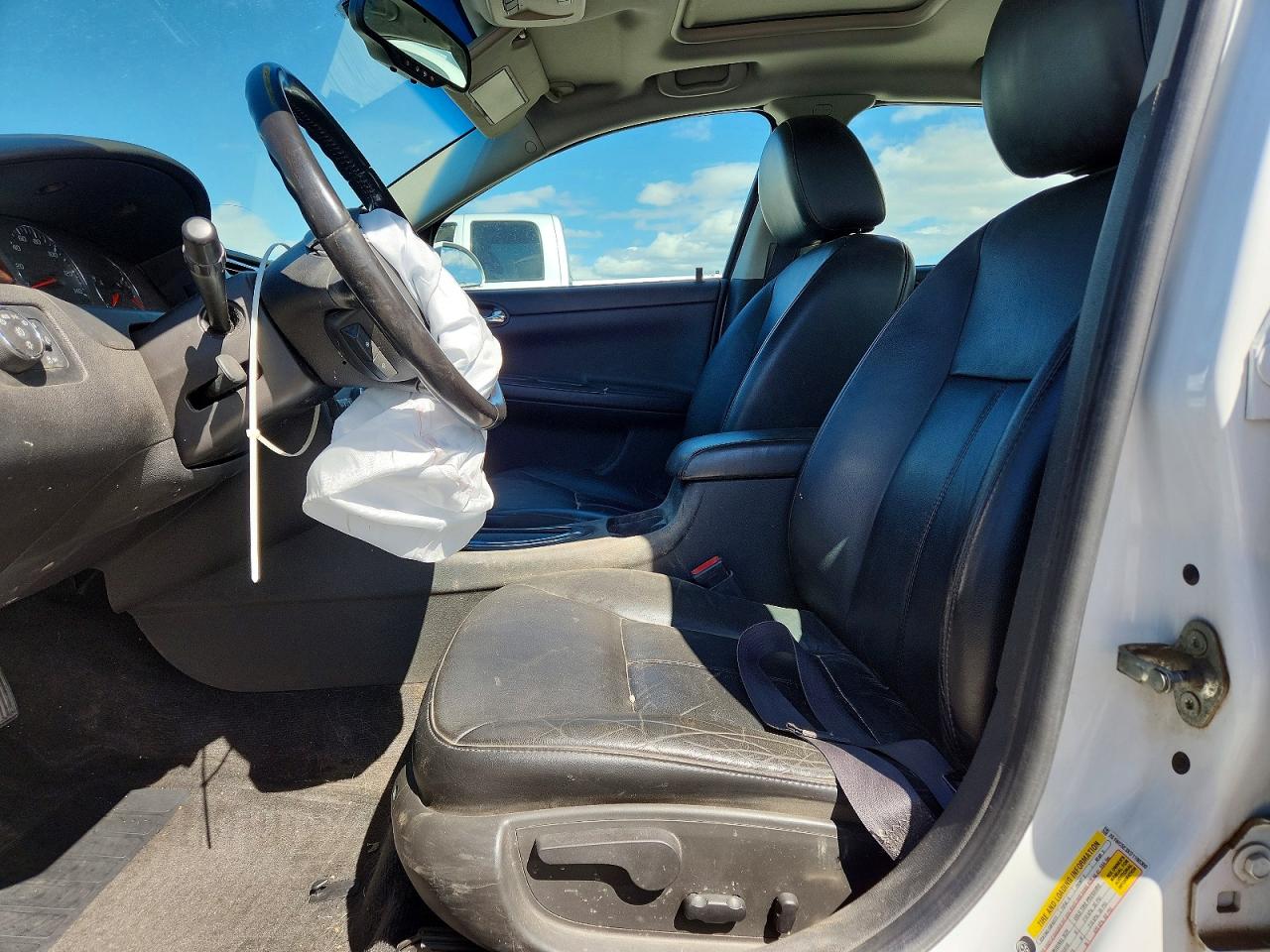 2013 CHEVROLET IMPALA LTZ photo 13