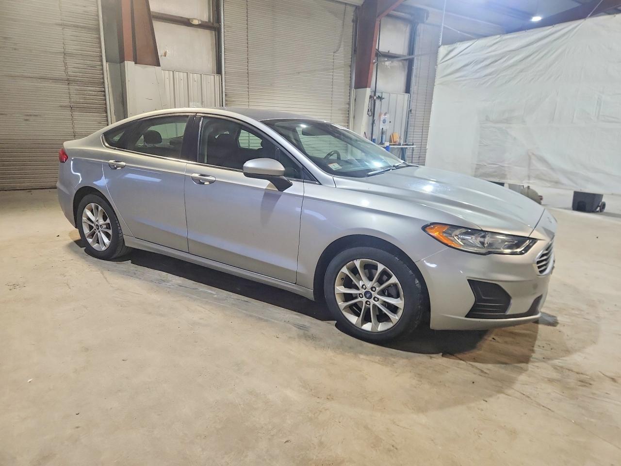 2020 FORD FUSION SE photo 4