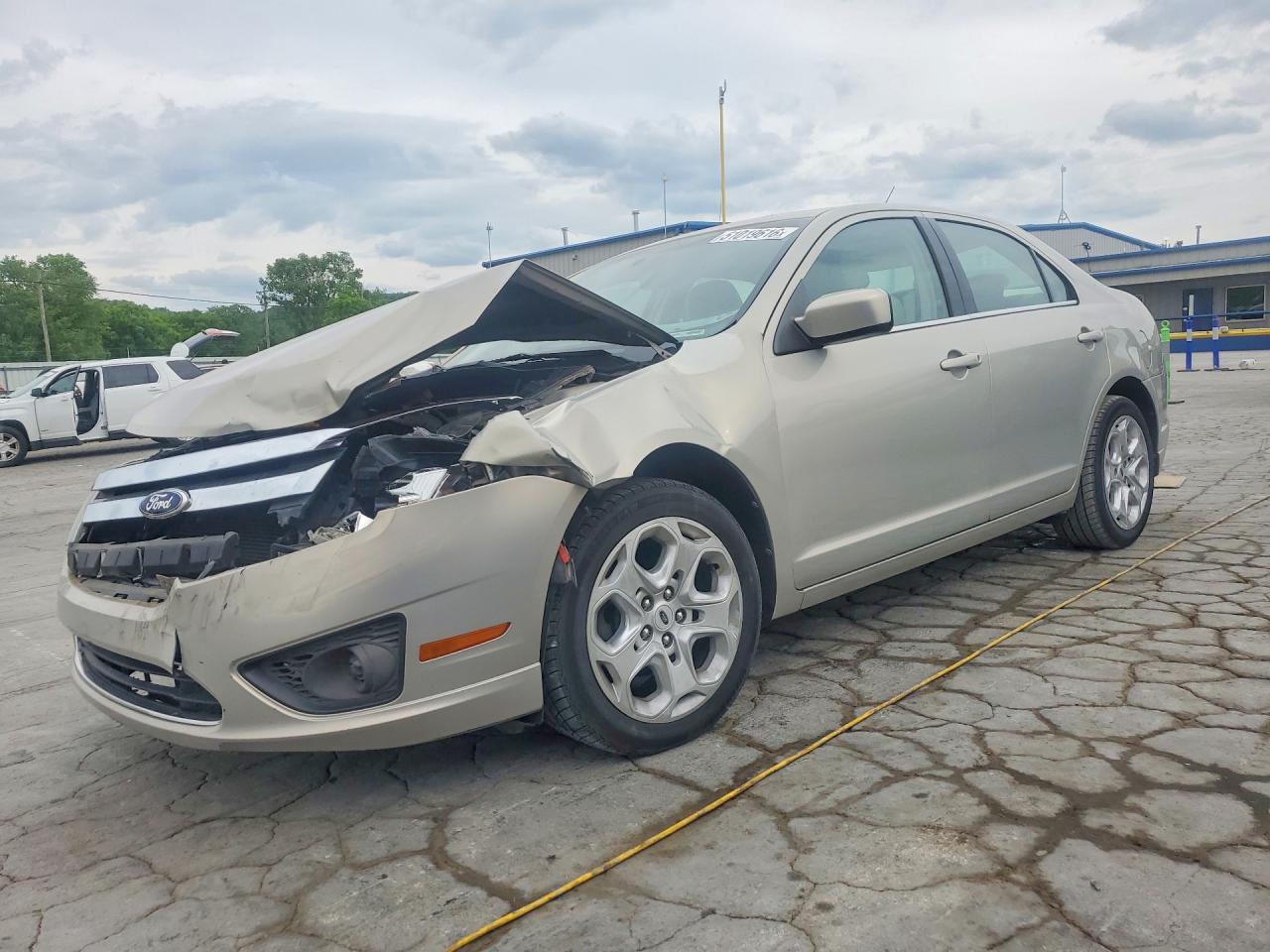 2010 FORD FUSION