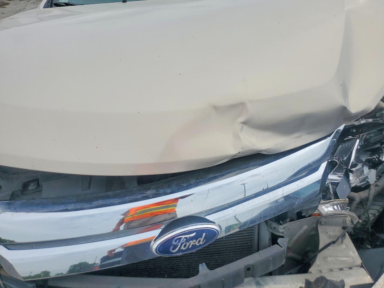 2010 FORD FUSION SE photo 21