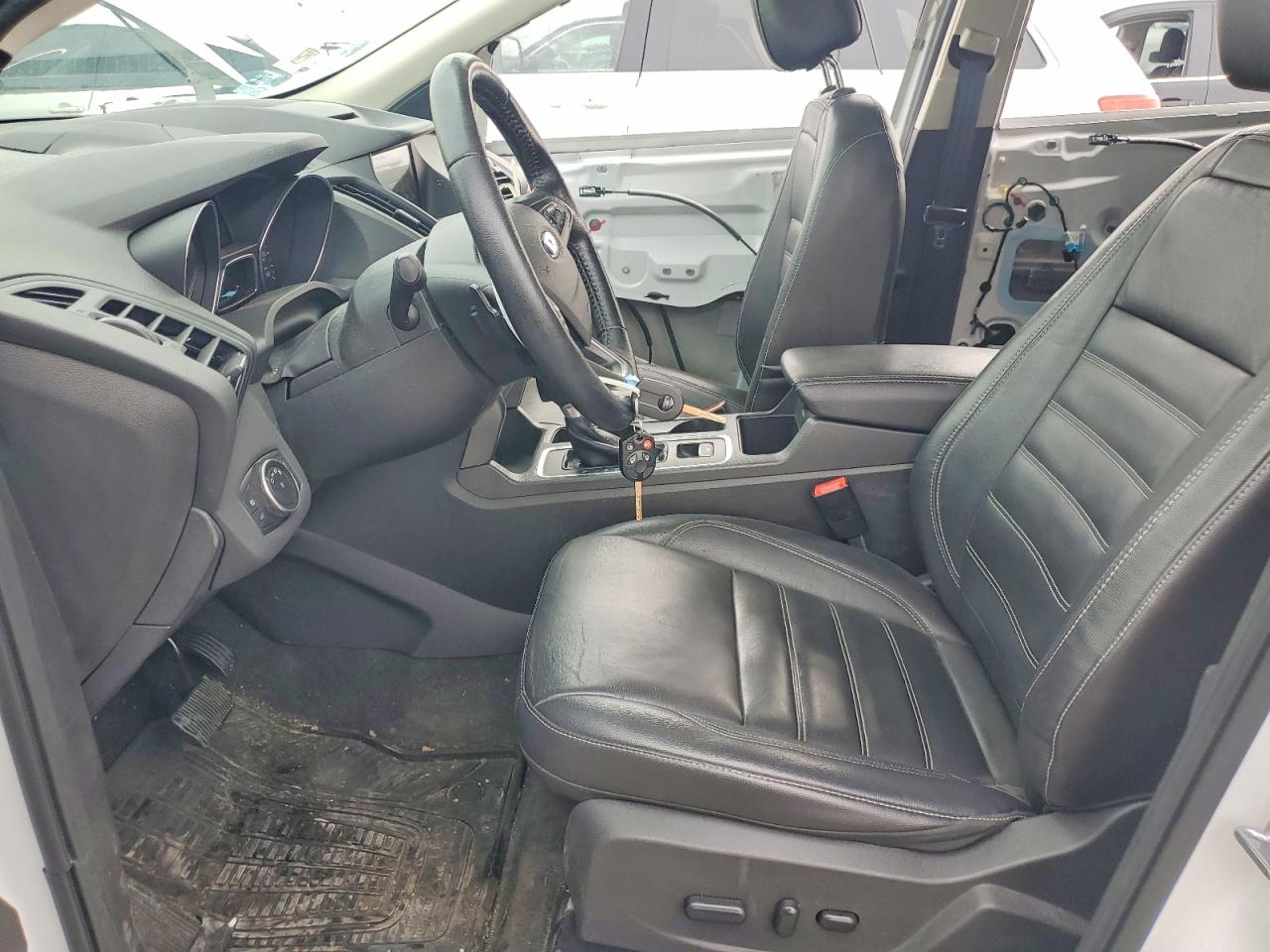 2017 FORD ESCAPE SE photo 7