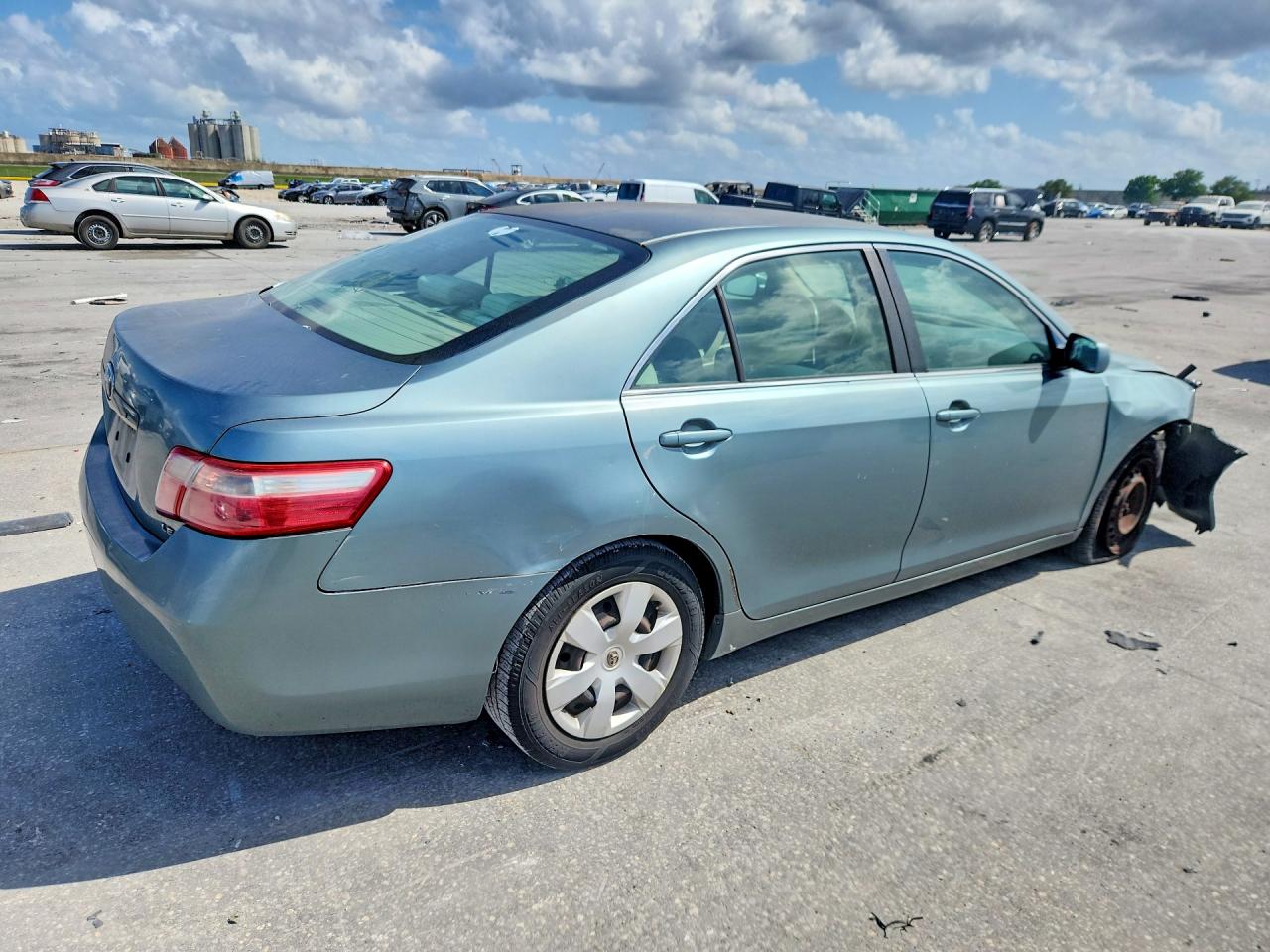 2008 TOYOTA CAMRY photo 3