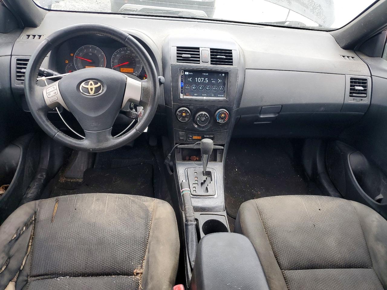 2010 TOYOTA COROLLA S photo 15