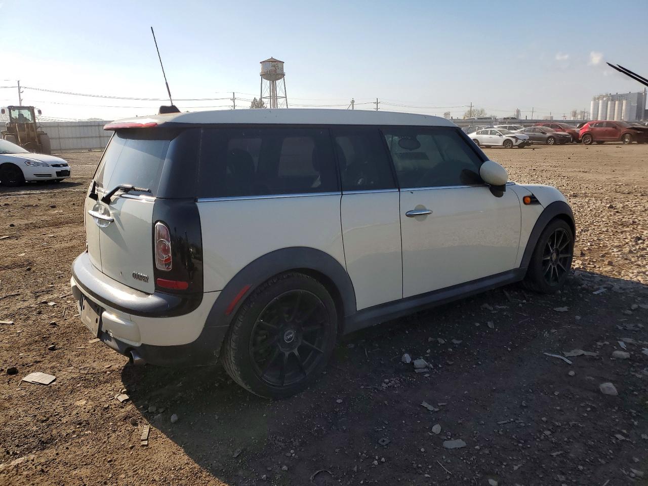 2011 MINI COOPER CLUBMAN photo 7