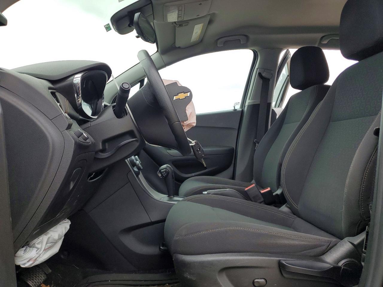 2019 CHEVROLET TRAX LS photo 19