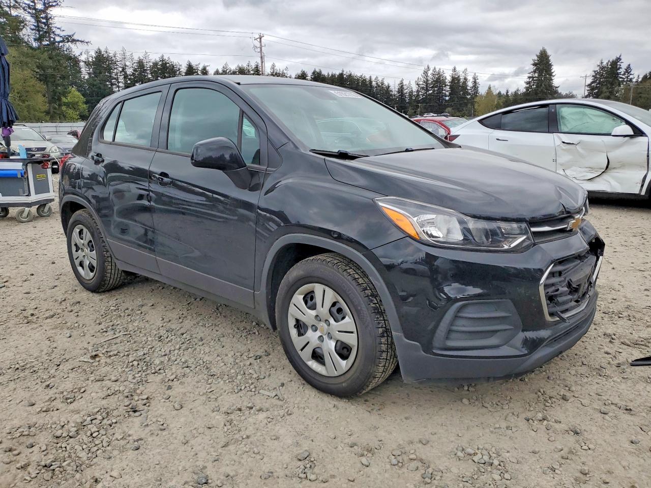 2019 CHEVROLET TRAX LS photo 10