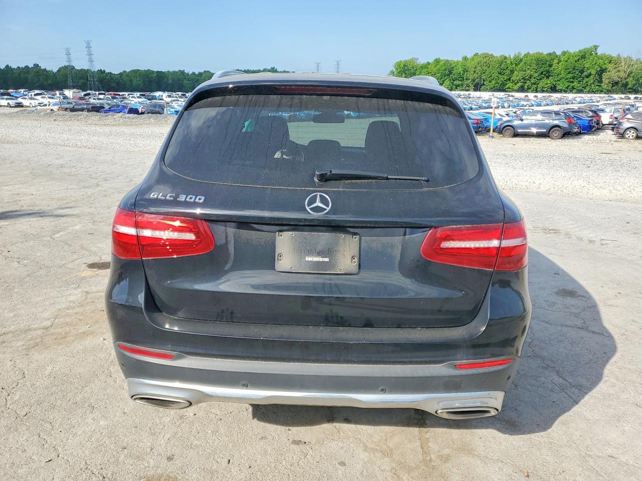 2018 MERCEDES-BENZ GLC 300 photo 11