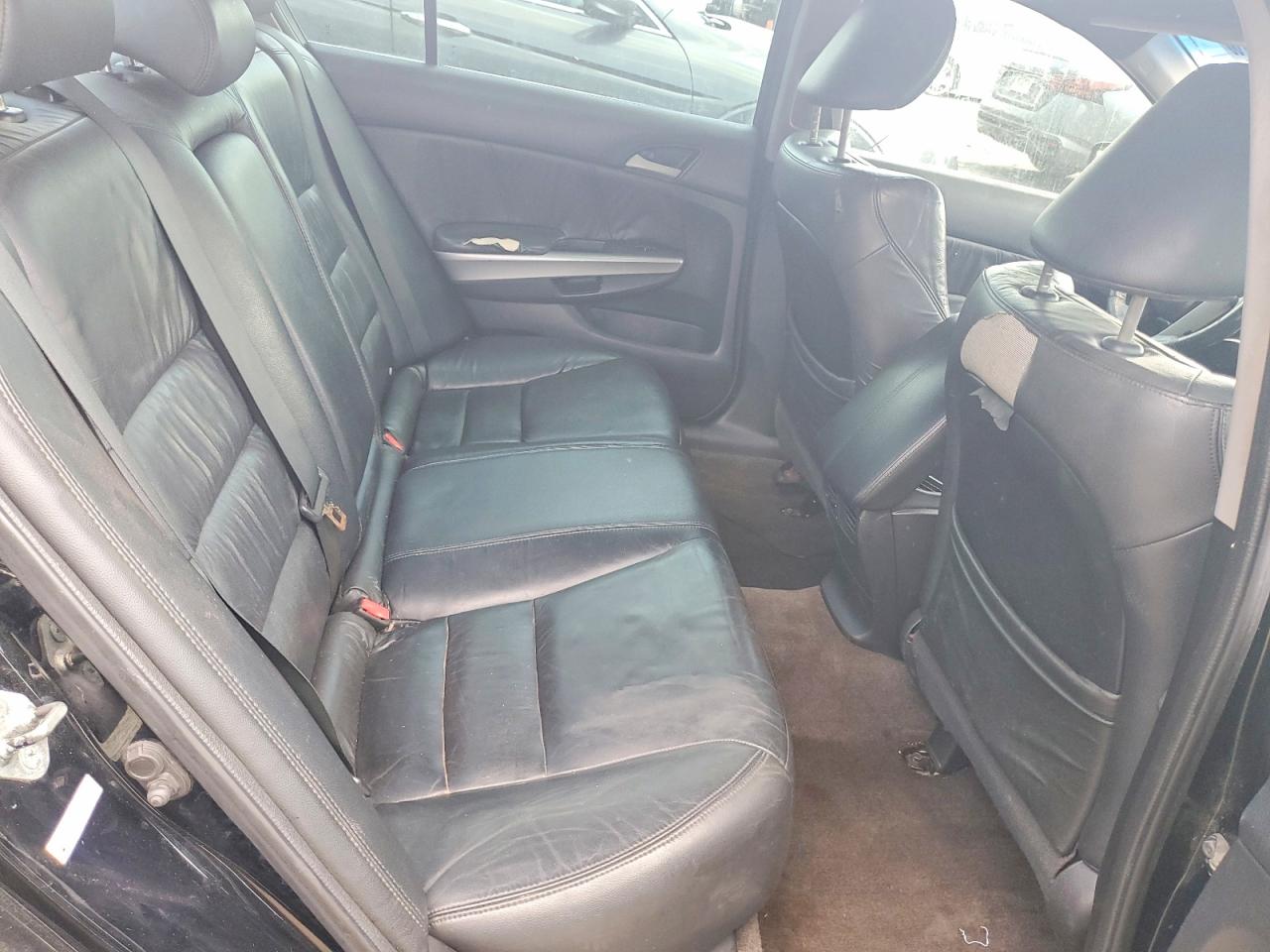 2010 HONDA ACCORD photo 28