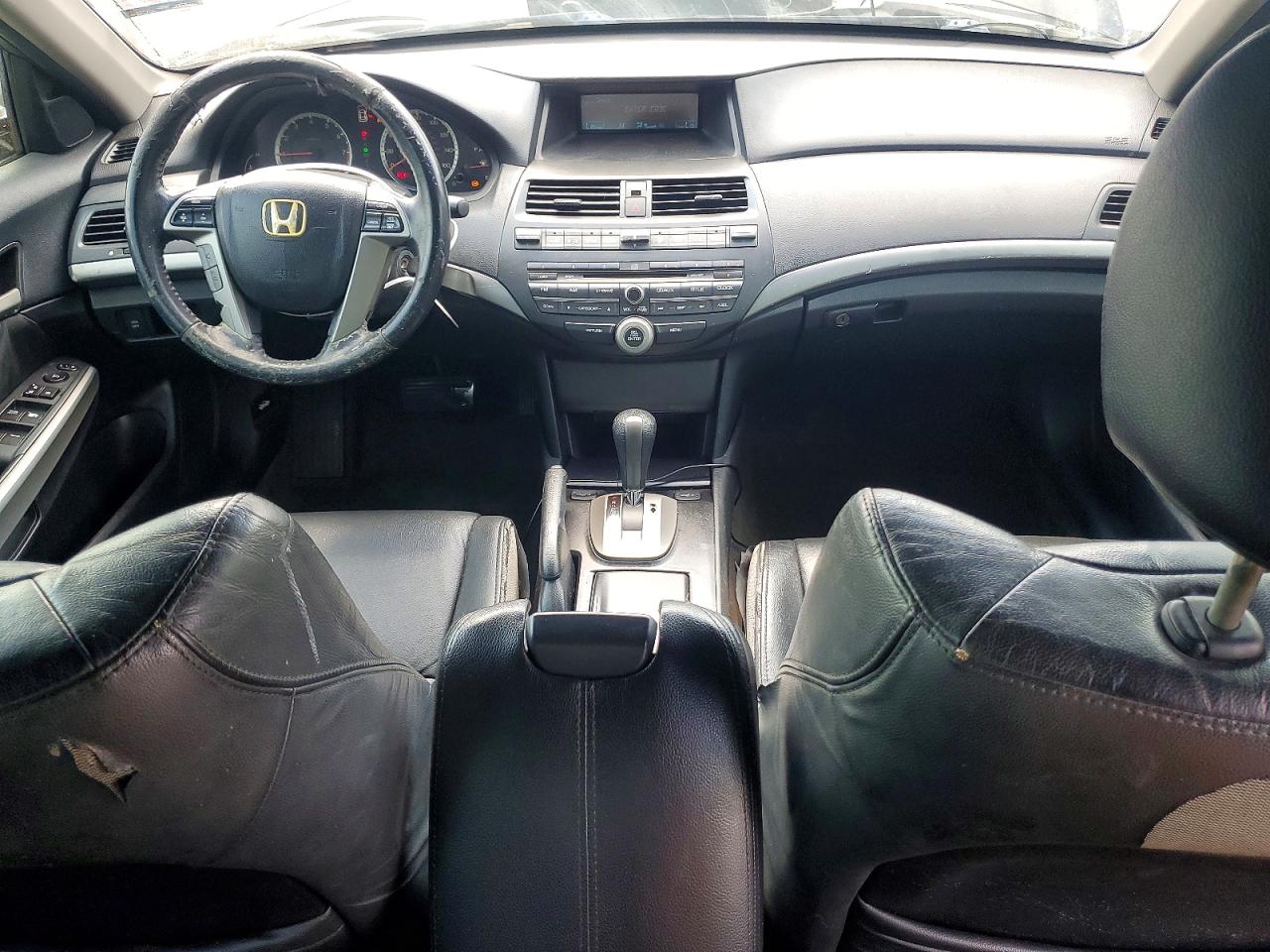 2010 HONDA ACCORD photo 22
