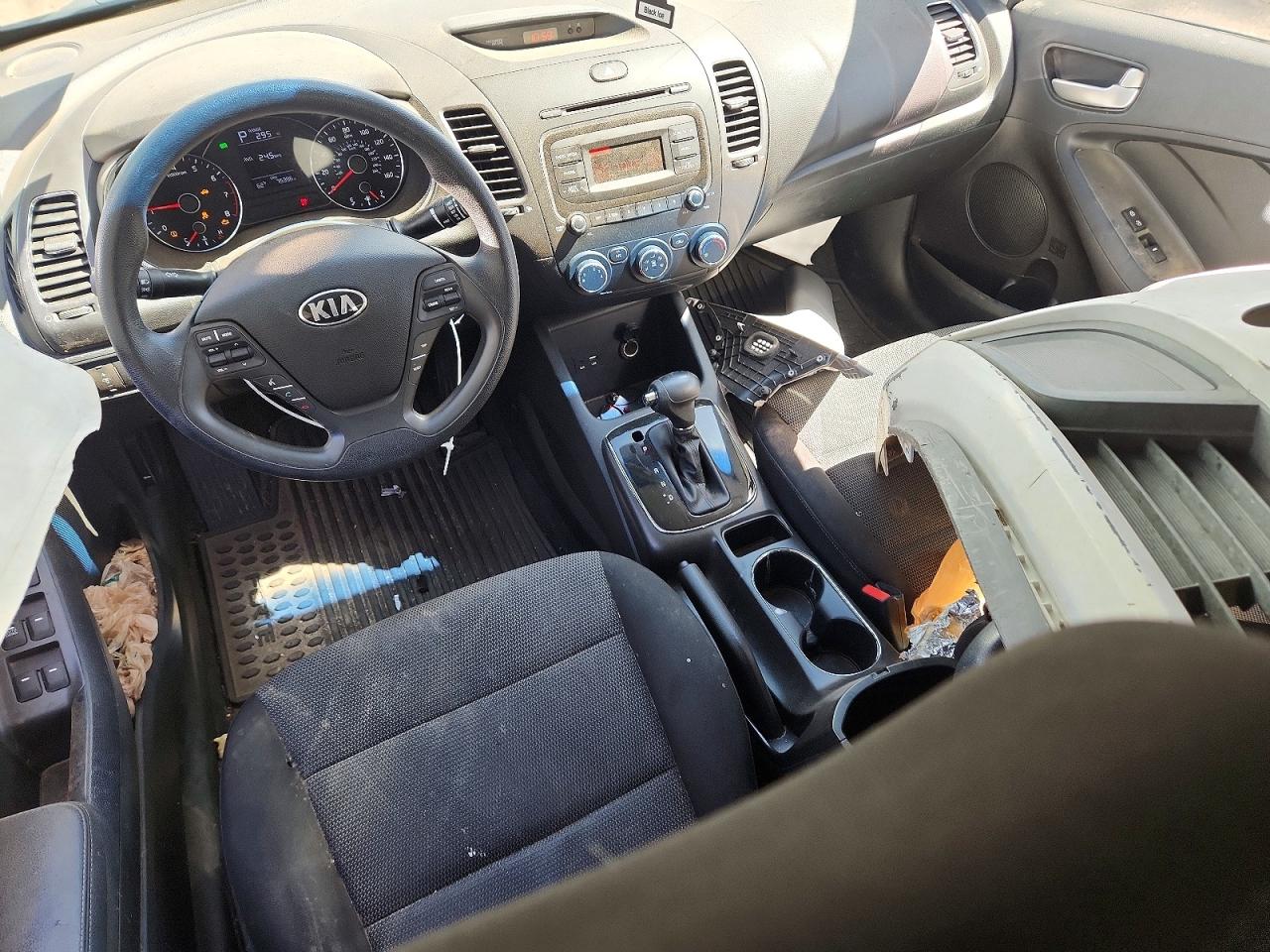 2018 KIA FORTE LX photo 22