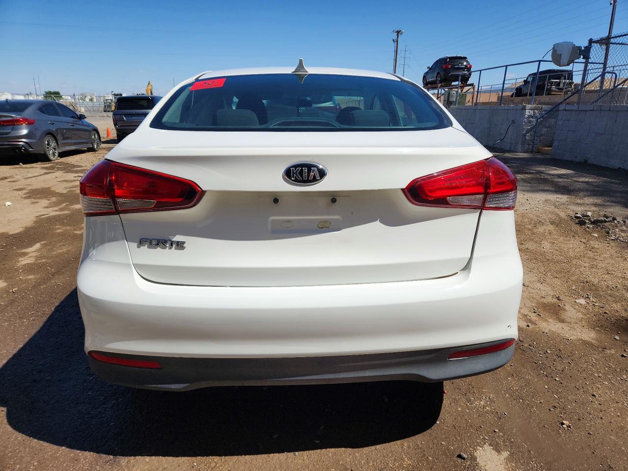 2018 KIA FORTE LX photo 16