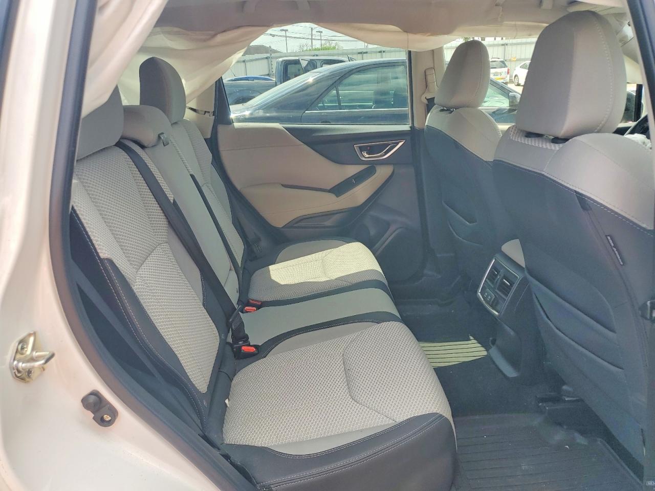 2020 SUBARU FORESTER PREMIUM photo 31