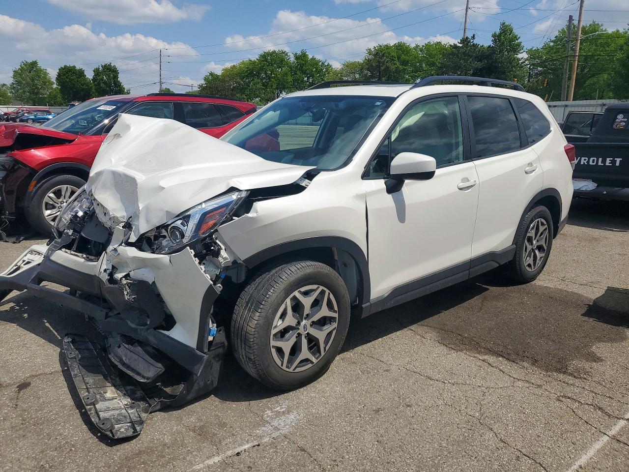 2020 SUBARU FORESTER