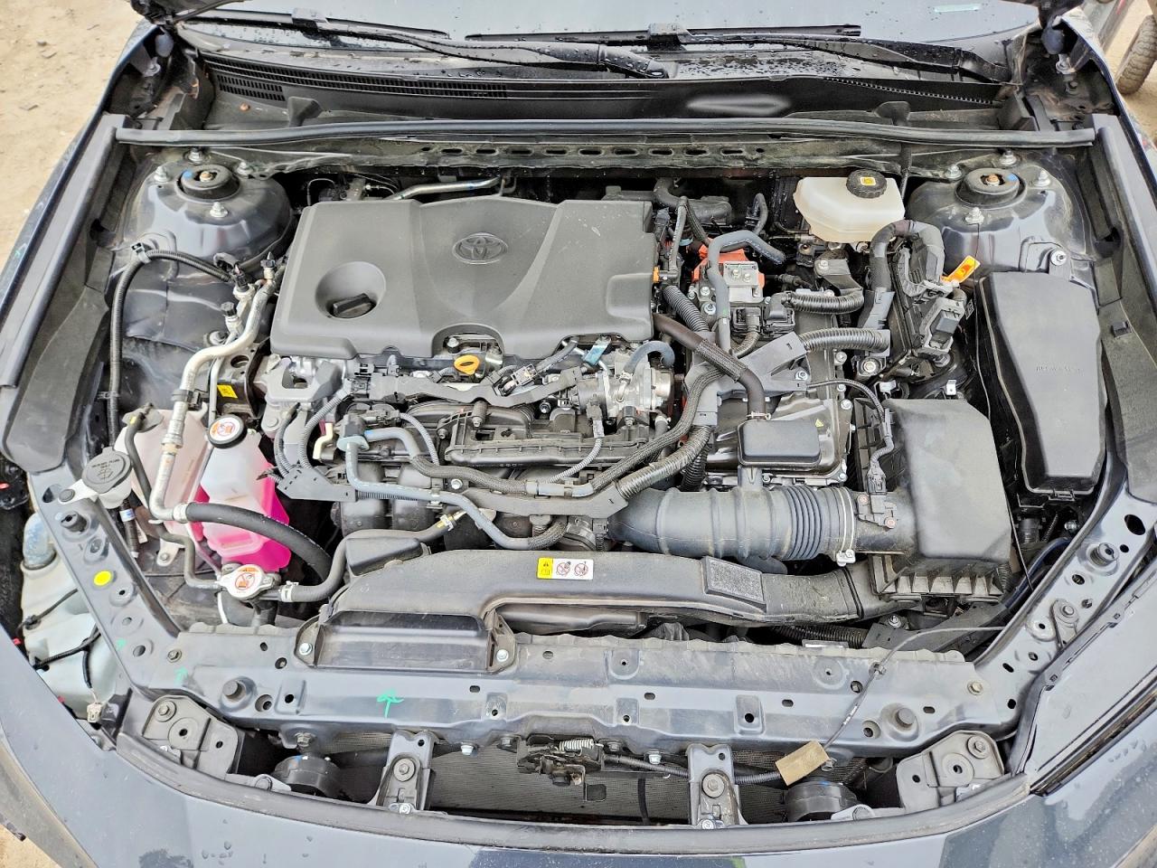 2025 TOYOTA CAMRY SE photo 30
