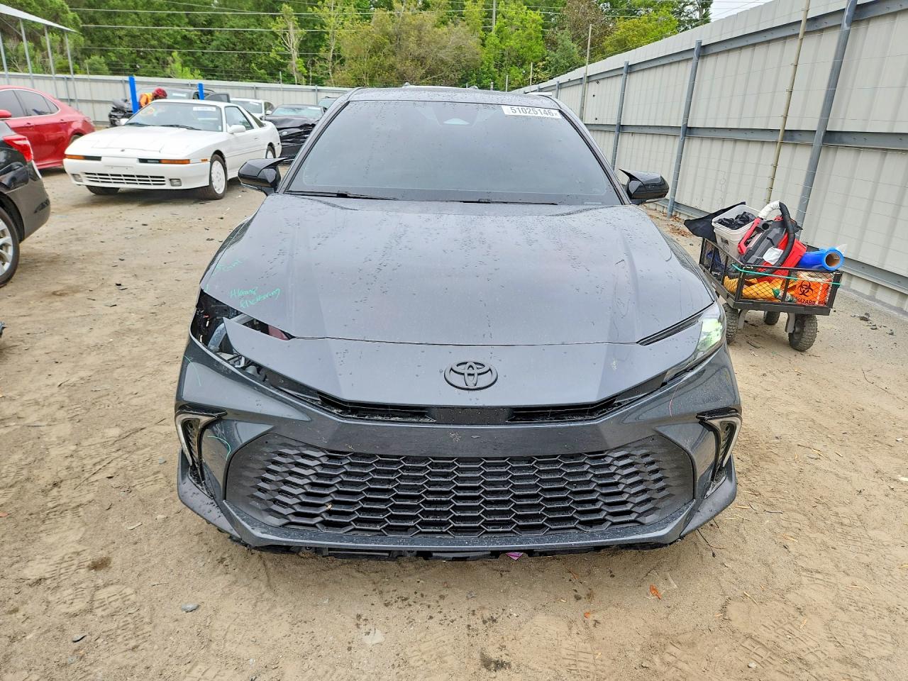 2025 TOYOTA CAMRY SE photo 13