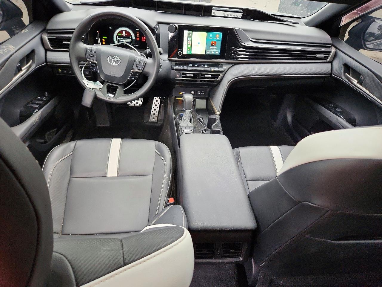 2025 TOYOTA CAMRY SE photo 21