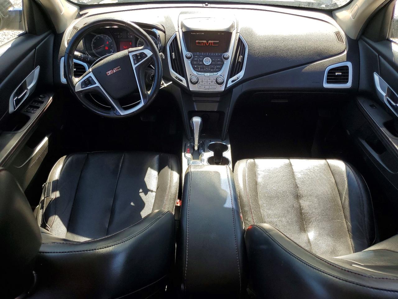 2011 GMC TERRAIN SLT photo 22
