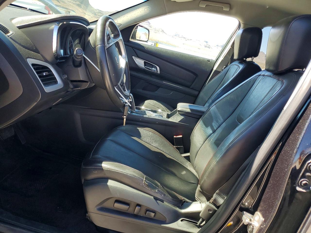 2011 GMC TERRAIN SLT photo 19