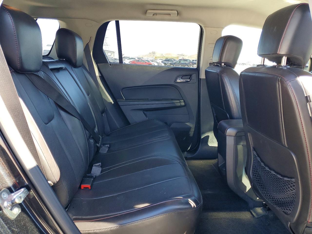 2011 GMC TERRAIN SLT photo 28