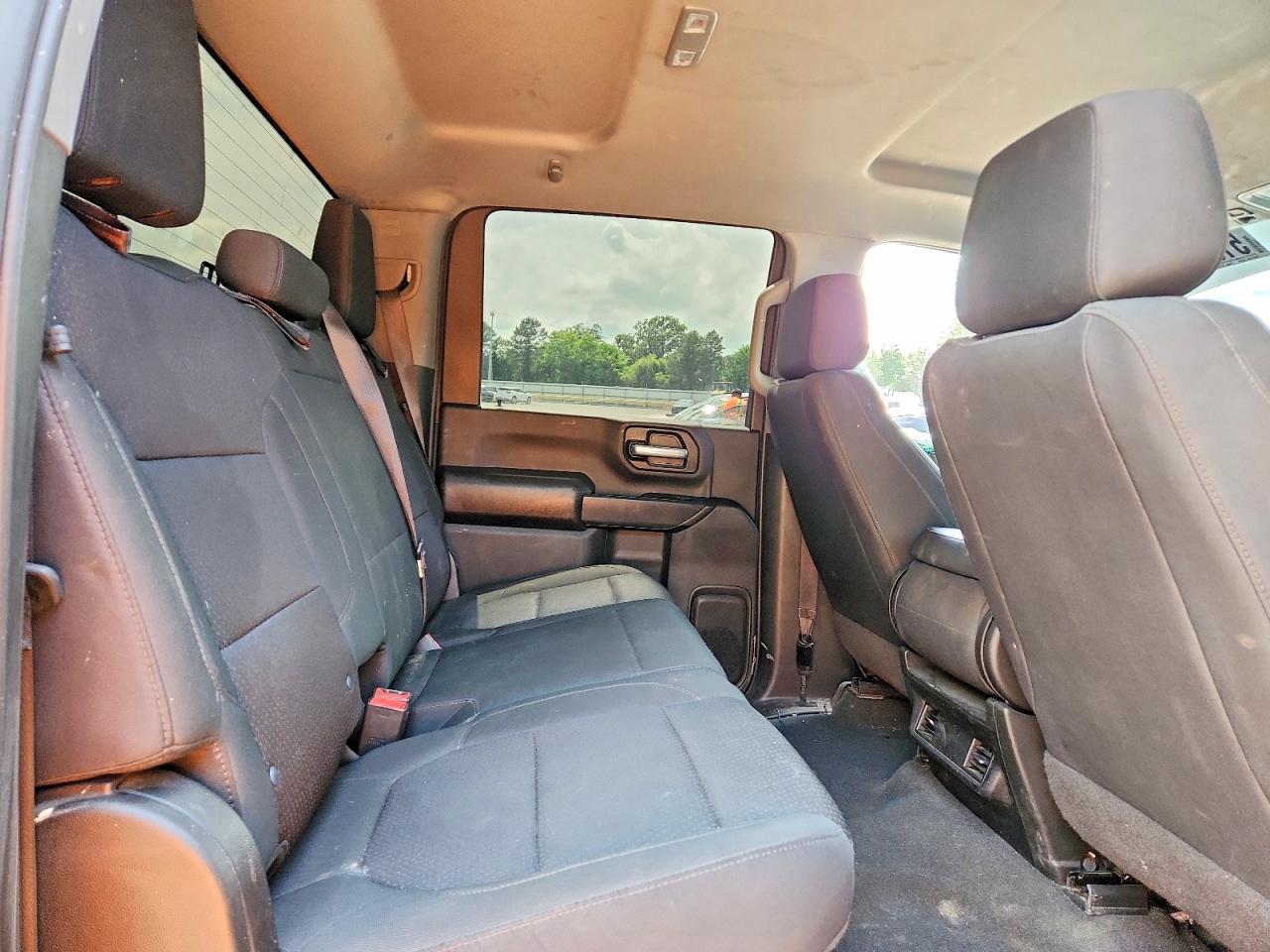 2023 CHEVROLET SILVERADO K2500 CUSTOM photo 10
