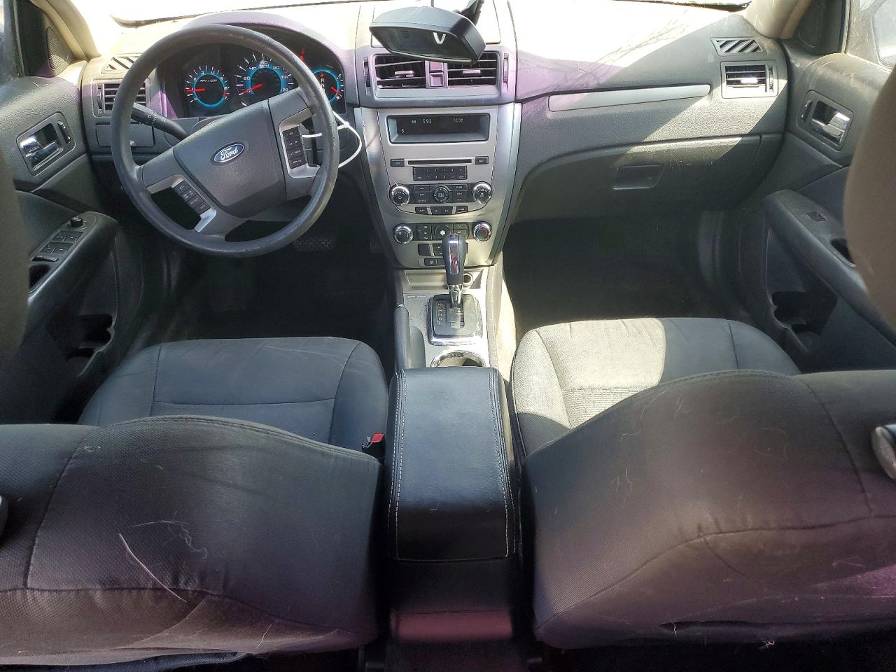 2012 FORD FUSION SE photo 15