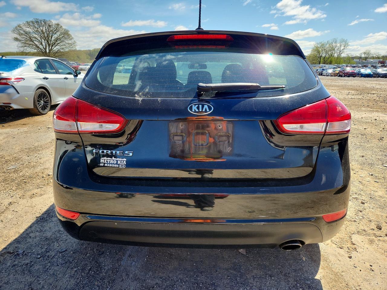 2017 KIA FORTE LX photo 11